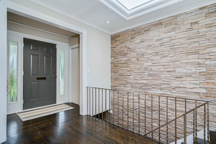 highres_003 at 117 Burbank Drive, Bayview Village, Toronto highres_003 at 117 Burbank Drive, Bayview Village, Toronto