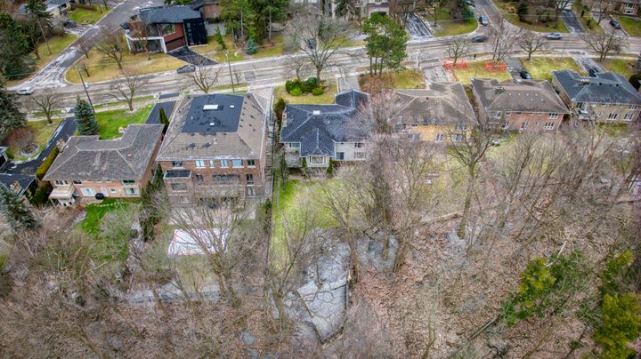 highres_007 at 117 Burbank Drive, Bayview Village, Toronto highres_007 at 117 Burbank Drive, Bayview Village, Toronto