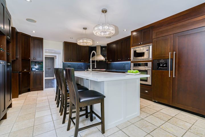 highres_021 at 117 Burbank Drive, Bayview Village, Toronto highres_021 at 117 Burbank Drive, Bayview Village, Toronto