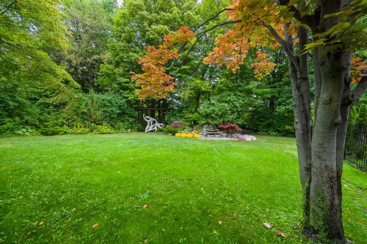 highres_095 at 117 Burbank Drive, Bayview Village, Toronto highres_095 at 117 Burbank Drive, Bayview Village, Toronto