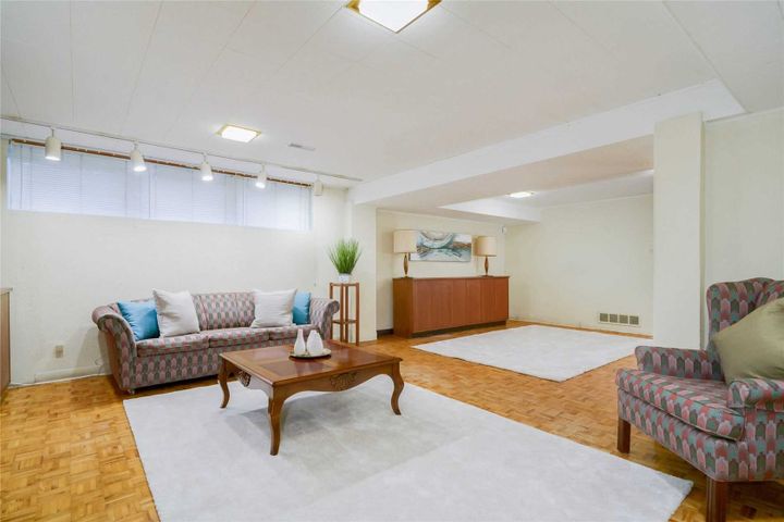 20-blue-ridge-rd-bayview-village-toronto-24 at 20 Blue Ridge Road, Bayview Village, Toronto 20-blue-ridge-rd-bayview-village-toronto-24 at 20 Blue Ridge Road, Bayview Village, Toronto