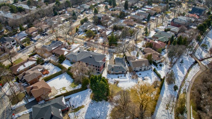 highres-5 at 46 Millgate Crescent, Bayview Village, Toronto highres-5 at 46 Millgate Crescent, Bayview Village, Toronto