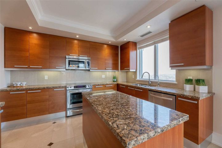 662-e-sheppard-ave-bayview-village-toronto-10 at 1702C - 662 E Sheppard Avenue, Bayview Village, Toronto 662-e-sheppard-ave-bayview-village-toronto-10 at 1702C - 662 E Sheppard Avenue, Bayview Village, Toronto