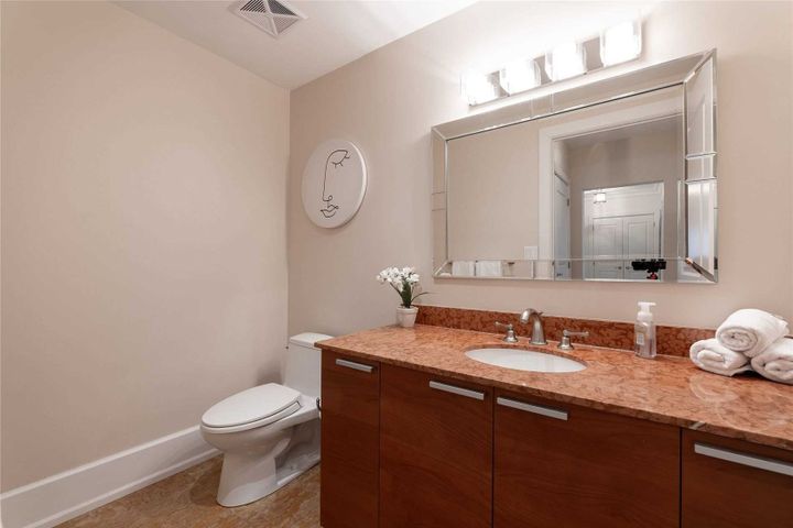 662-e-sheppard-ave-bayview-village-toronto-18 at 1702C - 662 E Sheppard Avenue, Bayview Village, Toronto 662-e-sheppard-ave-bayview-village-toronto-18 at 1702C - 662 E Sheppard Avenue, Bayview Village, Toronto