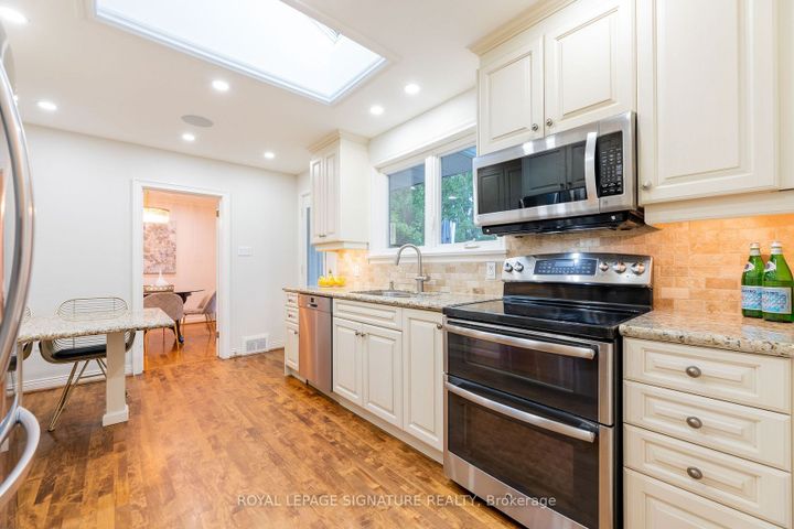 12-bayberry-cres-bayview-village-toronto-11 at 12 Bayberry Crescent, Bayview Village, Toronto 12-bayberry-cres-bayview-village-toronto-11 at 12 Bayberry Crescent, Bayview Village, Toronto