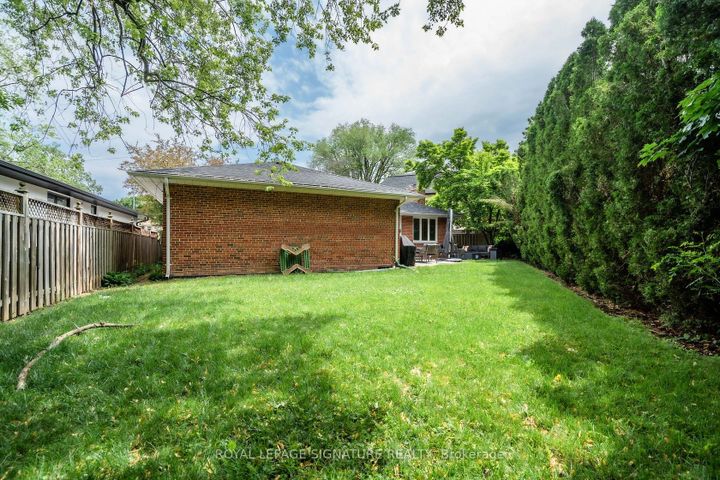 12-bayberry-cres-bayview-village-toronto-29 at 12 Bayberry Crescent, Bayview Village, Toronto 12-bayberry-cres-bayview-village-toronto-29 at 12 Bayberry Crescent, Bayview Village, Toronto