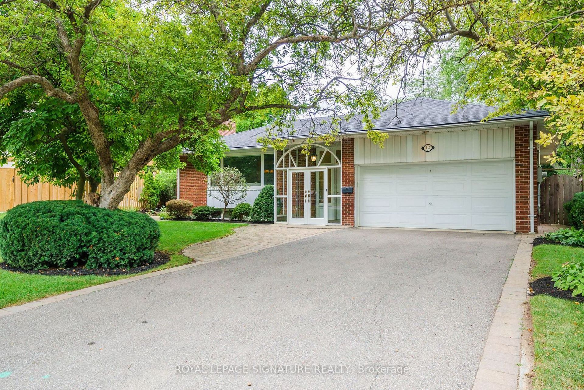 12 Bayberry Crescent, Bayview Village, Toronto  by The Gerber Group 12 Bayberry Crescent, Bayview Village, Toronto