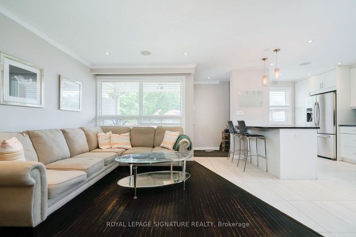 23-talara-dr-bayview-village-toronto-04 at 23 Talara Drive, Bayview Village, Toronto 23-talara-dr-bayview-village-toronto-04 at 23 Talara Drive, Bayview Village, Toronto