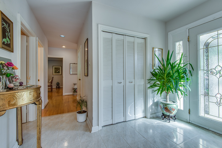 highres_003 at SALE #467 - 19 Burbank Drive, Bayview Village, Toronto highres_003 at SALE #467 - 19 Burbank Drive, Bayview Village, Toronto