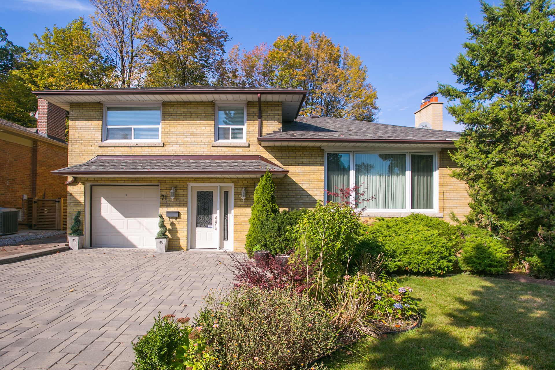 SALE # 466 - 71 Whittaker Crescent, Bayview Village, Toronto  by The Gerber Group SALE # 466 - 71 Whittaker Crescent, Bayview Village, Toronto