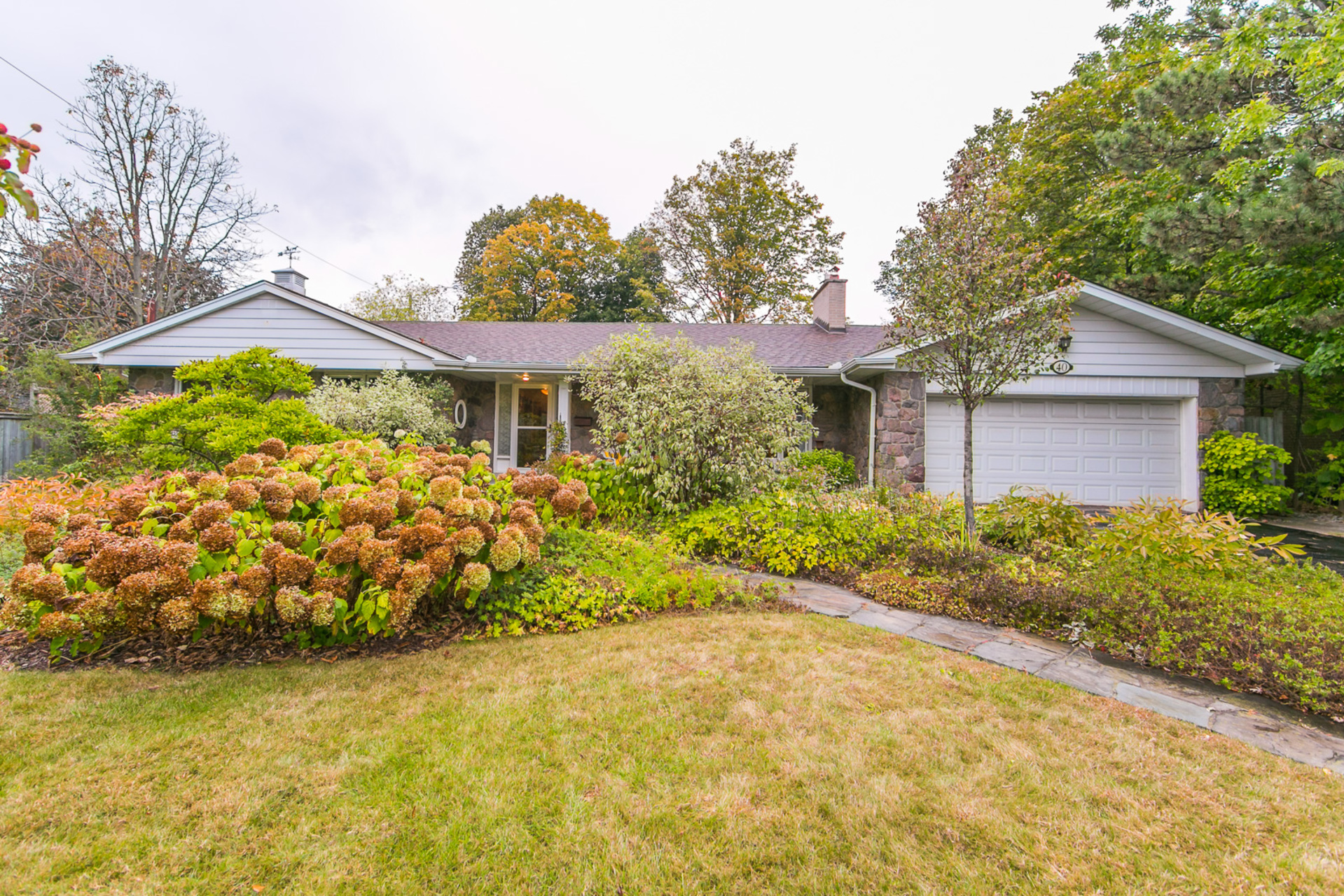 SALE # 465 - 40 Forest Grove Drive, Bayview Village, Toronto  by The Gerber Group SALE # 465 - 40 Forest Grove Drive, Bayview Village, Toronto