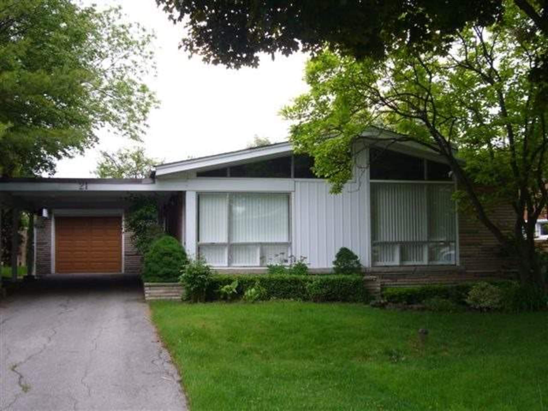 21 Palomino Crescent, Bayview Village, Toronto  by The Gerber Group 21 Palomino Crescent, Bayview Village, Toronto