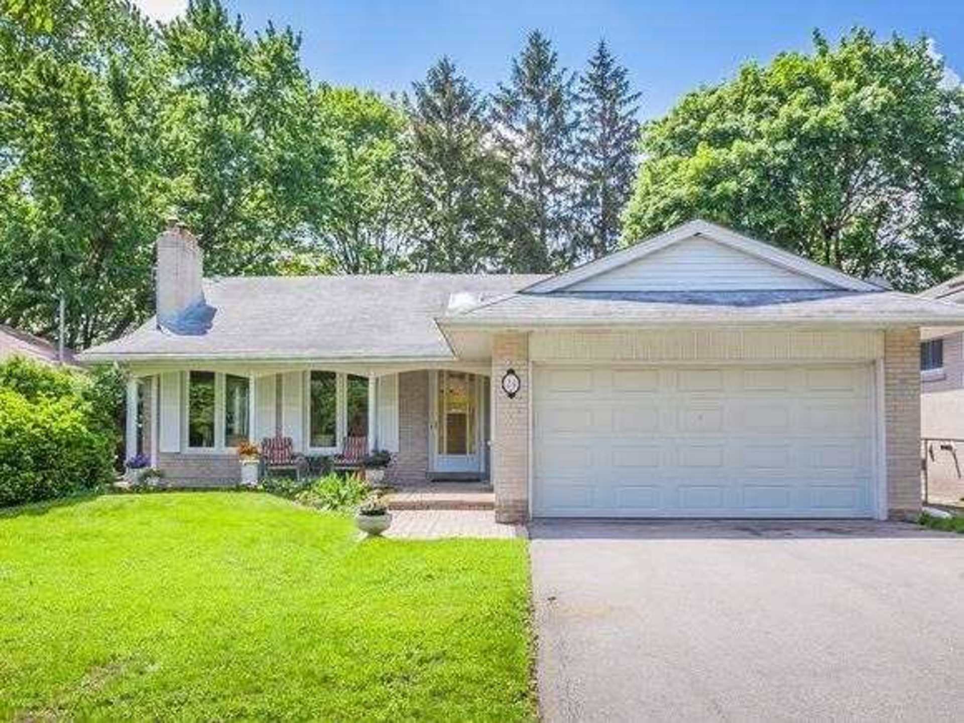 SALE # 460 - 24 Sumner Heights Drive, Bayview Village, Toronto  by The Gerber Group SALE # 460 - 24 Sumner Heights Drive, Bayview Village, Toronto