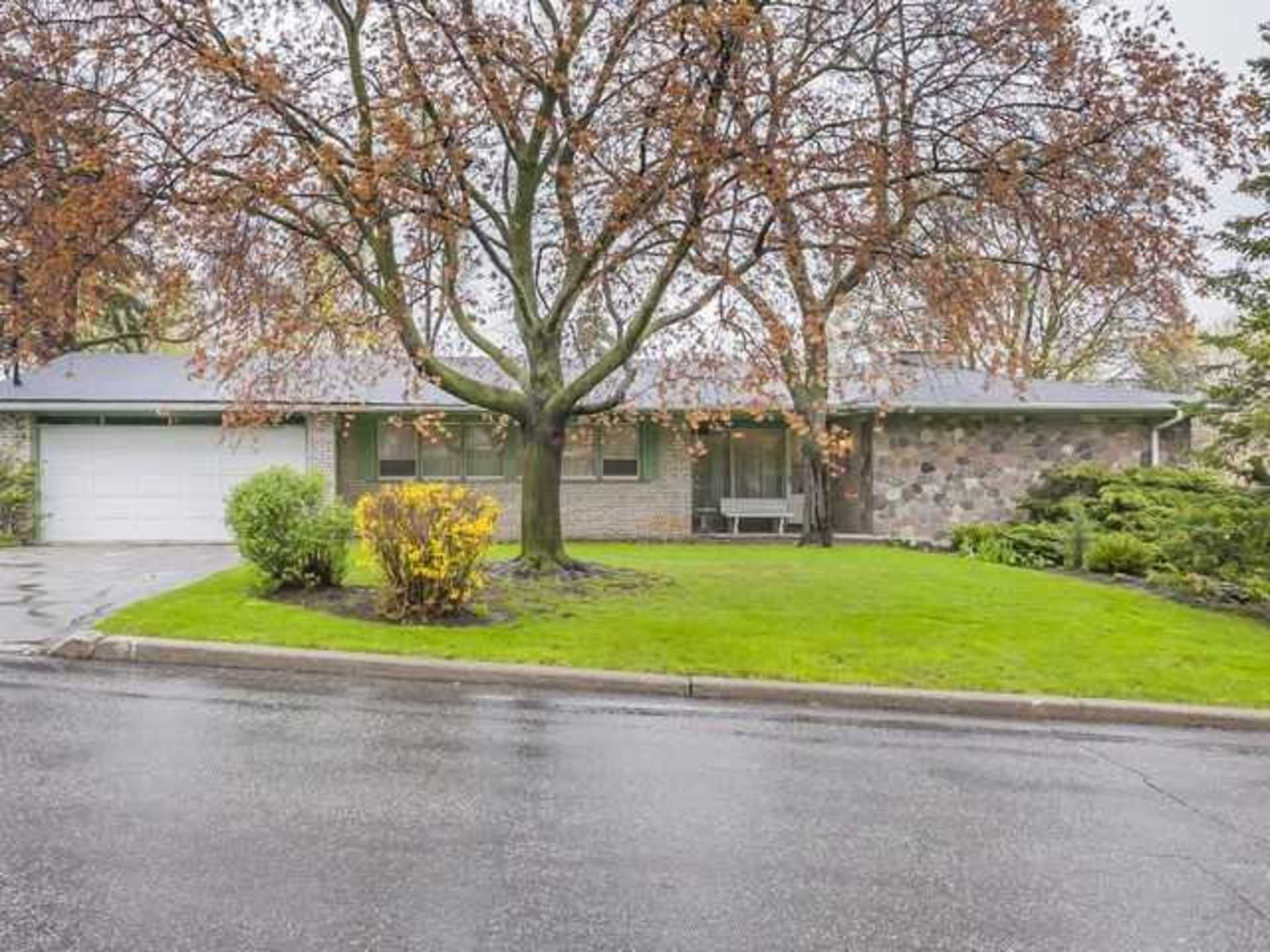 SALE # 458 - 202 Burbank Drive, Bayview Village, Toronto  by The Gerber Group SALE # 458 - 202 Burbank Drive, Bayview Village, Toronto