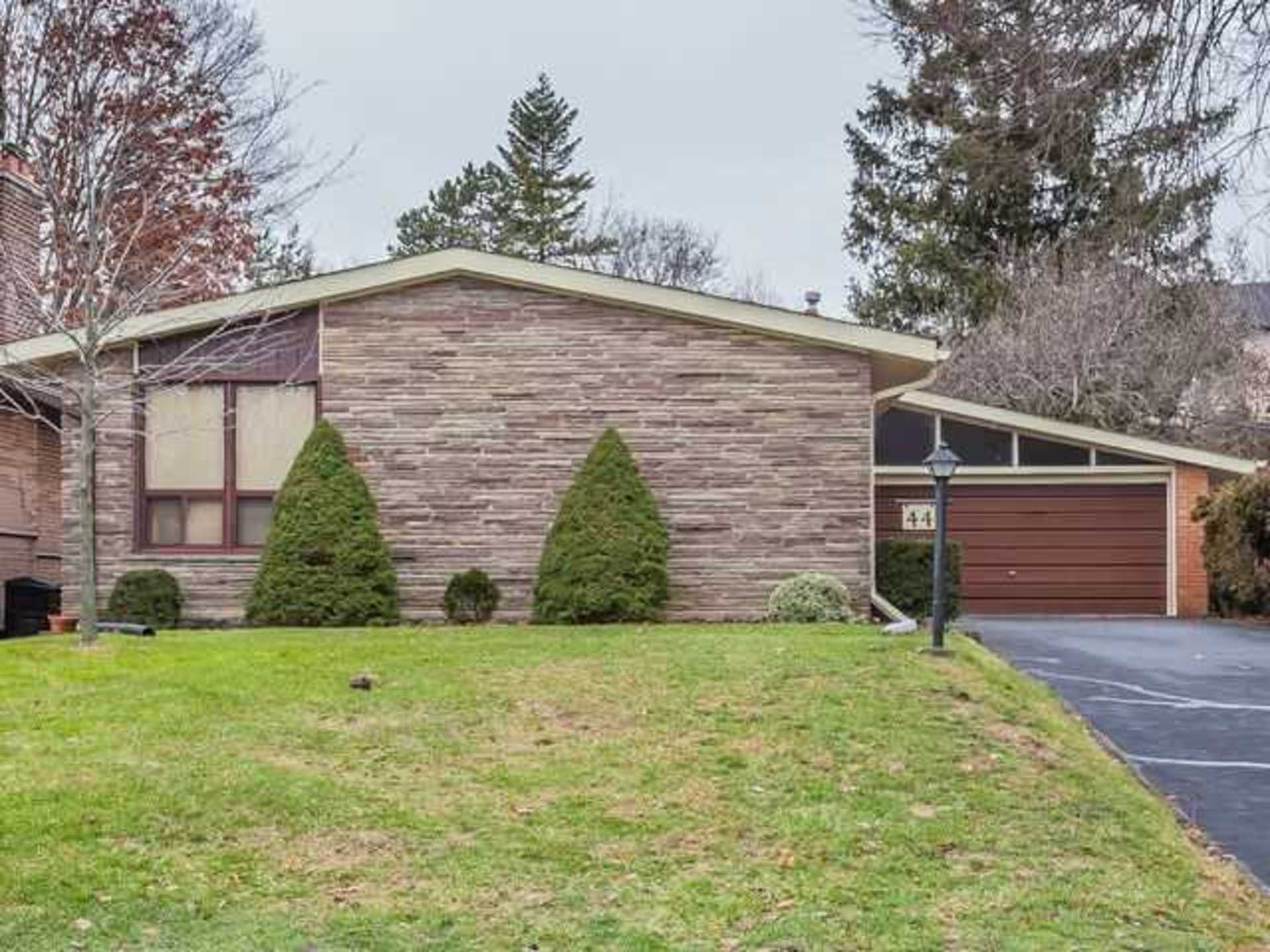 SALE # 452 - 44 Palomino Crescent, Bayview Village, Toronto  by The Gerber Group SALE # 452 - 44 Palomino Crescent, Bayview Village, Toronto