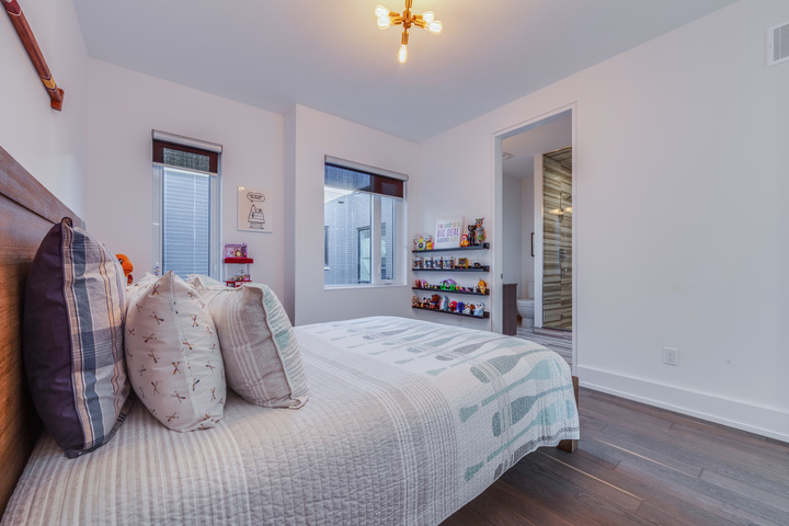 _highres_073 at SALE #476 - 17 Valliere Place, Bayview Village, Toronto _highres_073 at SALE #476 - 17 Valliere Place, Bayview Village, Toronto