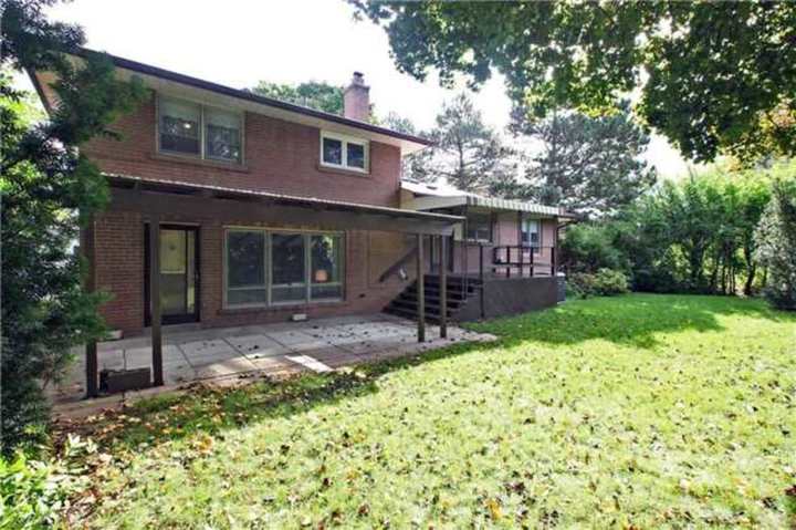 39-whittaker-cres-bayview-village-toronto-19 at SALE #472 -39 Whittaker Crescent, Bayview Village, Toronto 39-whittaker-cres-bayview-village-toronto-19 at SALE #472 -39 Whittaker Crescent, Bayview Village, Toronto