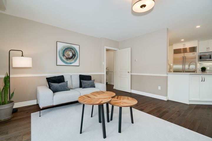 017-highres_017 at 41 Viamede Crescent, Bayview Village, Toronto 017-highres_017 at 41 Viamede Crescent, Bayview Village, Toronto