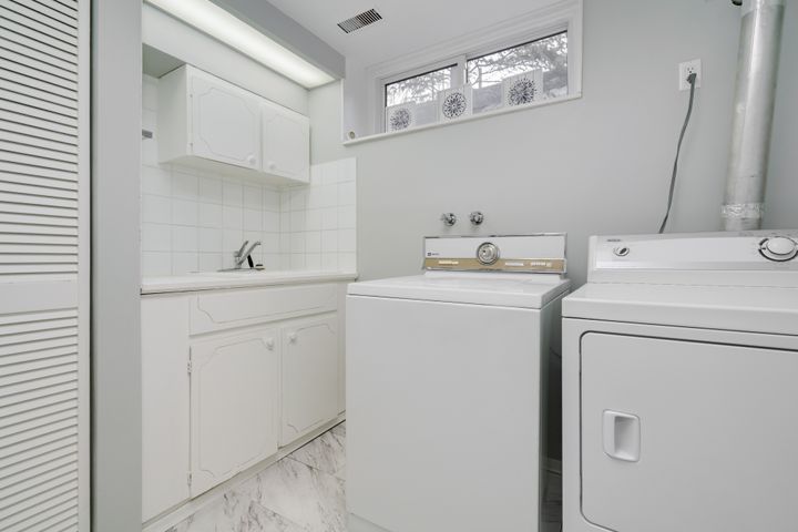 046-highres_046 at 41 Viamede Crescent, Bayview Village, Toronto 046-highres_046 at 41 Viamede Crescent, Bayview Village, Toronto