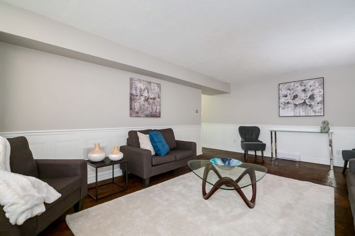 049-highres_049 at 41 Viamede Crescent, Bayview Village, Toronto 049-highres_049 at 41 Viamede Crescent, Bayview Village, Toronto