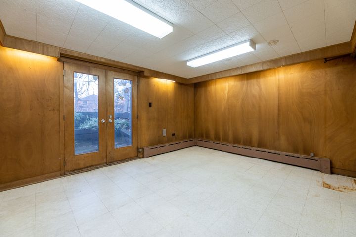 034-highres_034-2 at 139 Citation Drive, Bayview Village, Toronto 034-highres_034-2 at 139 Citation Drive, Bayview Village, Toronto