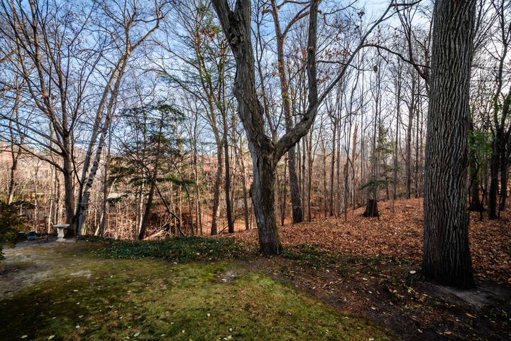 highres_012 at 139 Citation Drive, Bayview Village, Toronto highres_012 at 139 Citation Drive, Bayview Village, Toronto