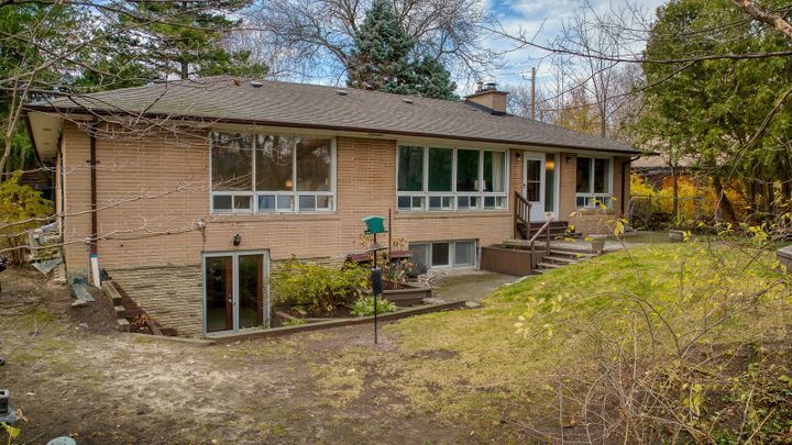 img-10 at 139 Citation Drive, Bayview Village, Toronto img-10 at 139 Citation Drive, Bayview Village, Toronto