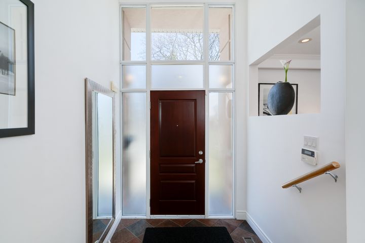 002-highres_002 at 16 Palomino Crescent, Bayview Village, Toronto 002-highres_002 at 16 Palomino Crescent, Bayview Village, Toronto