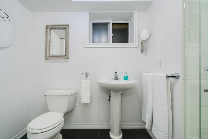 044-highres_044 at 16 Palomino Crescent, Bayview Village, Toronto 044-highres_044 at 16 Palomino Crescent, Bayview Village, Toronto