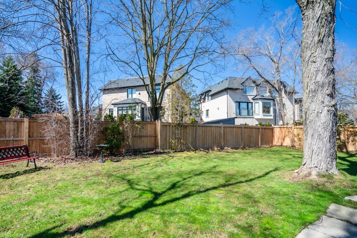 056-highres_056 at 16 Palomino Crescent, Bayview Village, Toronto 056-highres_056 at 16 Palomino Crescent, Bayview Village, Toronto