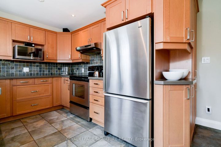 31-woodthrush-crt-bayview-village-toronto-14 at 31 Woodthrush Court, Bayview Village, Toronto 31-woodthrush-crt-bayview-village-toronto-14 at 31 Woodthrush Court, Bayview Village, Toronto