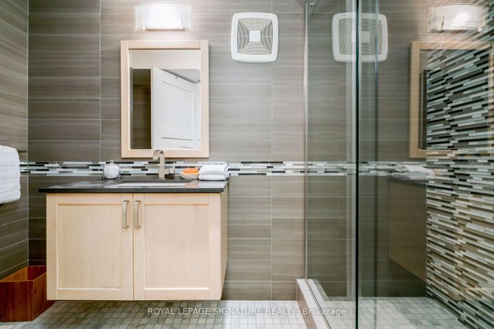 31-woodthrush-crt-bayview-village-toronto-33 at 31 Woodthrush Court, Bayview Village, Toronto 31-woodthrush-crt-bayview-village-toronto-33 at 31 Woodthrush Court, Bayview Village, Toronto