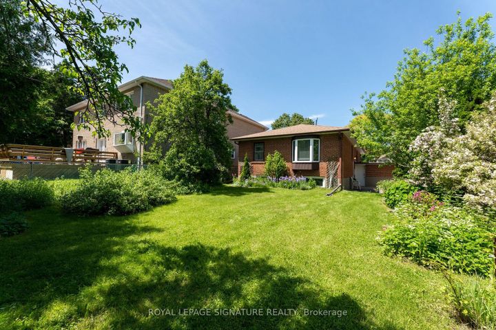 299-holmes-ave-willowdale-east-toronto-24 at 299 Holmes Avenue, Willowdale East, Toronto 299-holmes-ave-willowdale-east-toronto-24 at 299 Holmes Avenue, Willowdale East, Toronto