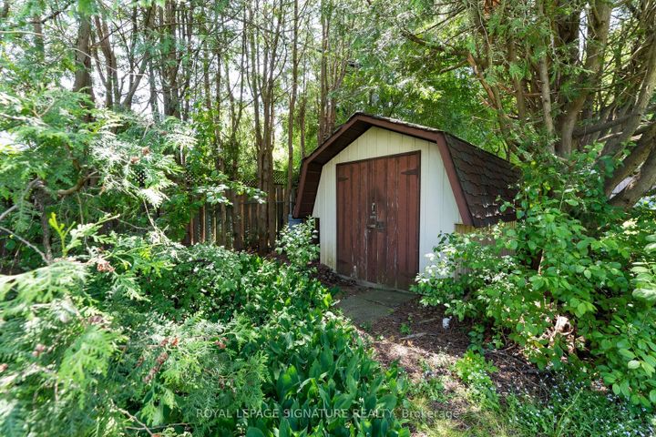 299-holmes-ave-willowdale-east-toronto-25 at 299 Holmes Avenue, Willowdale East, Toronto 299-holmes-ave-willowdale-east-toronto-25 at 299 Holmes Avenue, Willowdale East, Toronto