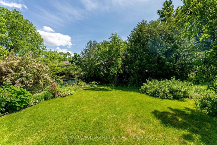 299-holmes-ave-willowdale-east-toronto-27 at 299 Holmes Avenue, Willowdale East, Toronto 299-holmes-ave-willowdale-east-toronto-27 at 299 Holmes Avenue, Willowdale East, Toronto