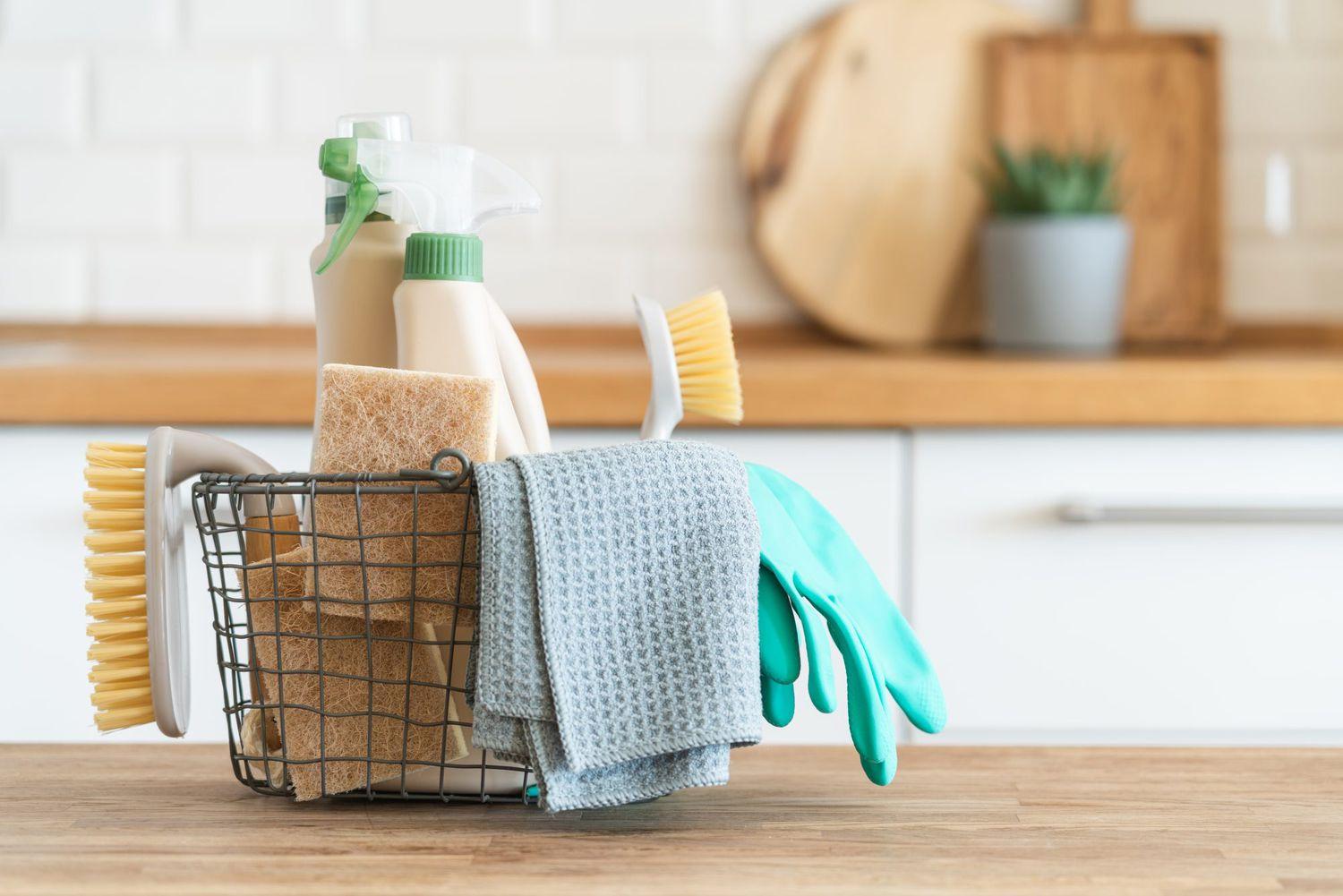 Helpful Hints & Tips: Spring Cleaning Tips