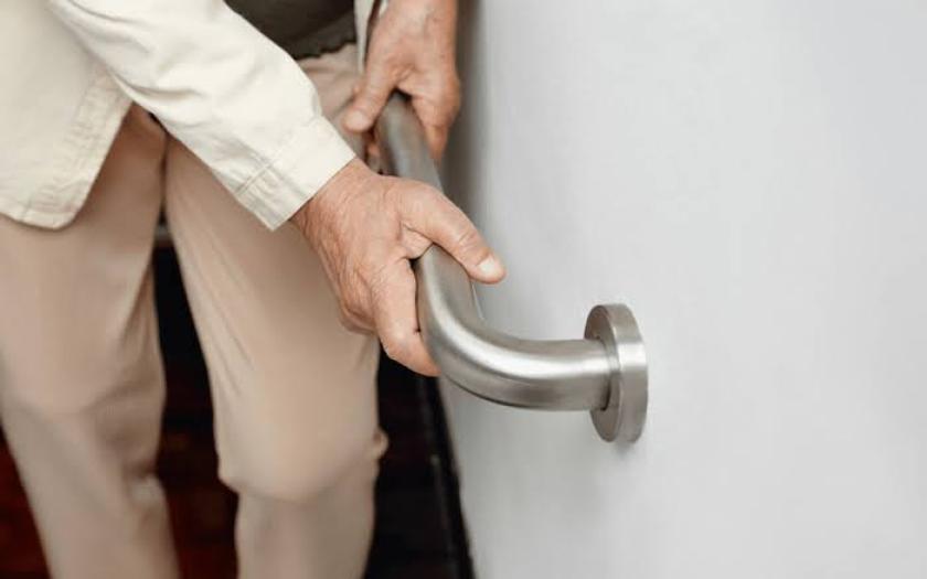 Helpful Hints & Tips: Fall Prevention at Home: Simple Steps for Safety Helpful Hints & Tips: Fall Prevention at Home: Simple Steps for Safety