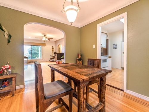 4407-puget-drive-arbutus-vancouver-west-08 at 4407 Puget, Arbutus, Vancouver West 4407-puget-drive-arbutus-vancouver-west-08 at 4407 Puget, Arbutus, Vancouver West