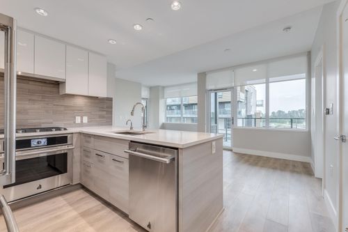 3451-sawmill-crescent-south-marine-vancouver-east-08 at 304 - 3451 Sawmill Crescent