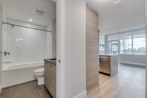 3451-sawmill-crescent-south-marine-vancouver-east-13 at 304 - 3451 Sawmill Crescent