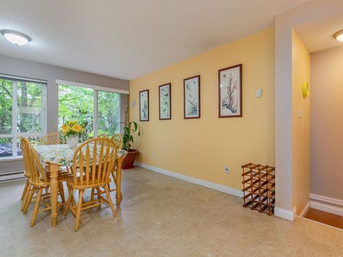 16388-85-avenue-fleetwood-tynehead-surrey-08 at 70 - 16388 85 Avenue, Fleetwood Tynehead, Surrey