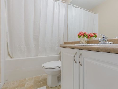 16388-85-avenue-fleetwood-tynehead-surrey-16 at 70 - 16388 85 Avenue, Fleetwood Tynehead, Surrey