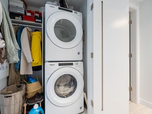 2085-skyline-court-brentwood-park-burnaby-north-16 at 2001 - 2085 Skyline Court, Brentwood Park, Burnaby North