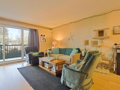 9847-manchester-drive-cariboo-burnaby-north-05 at 327 - 9847 Manchester Drive, Cariboo, Burnaby North