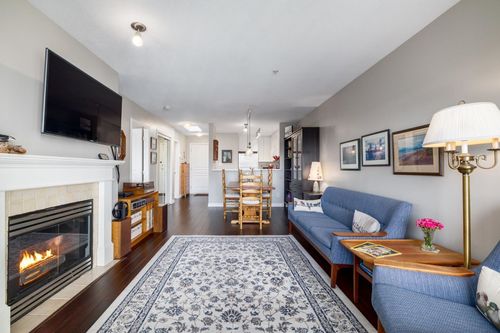 3333-w-4th-avenue-kitsilano-vancouver-west-06 at 413 - 3333 W 4th Avenue, Kitsilano, Vancouver West 3333-w-4th-avenue-kitsilano-vancouver-west-06 at 413 - 3333 W 4th Avenue, Kitsilano, Vancouver West