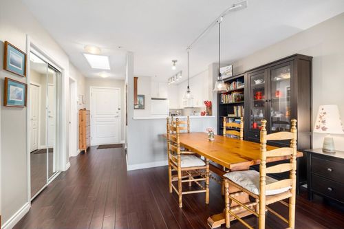 3333-w-4th-avenue-kitsilano-vancouver-west-08 at 413 - 3333 W 4th Avenue, Kitsilano, Vancouver West