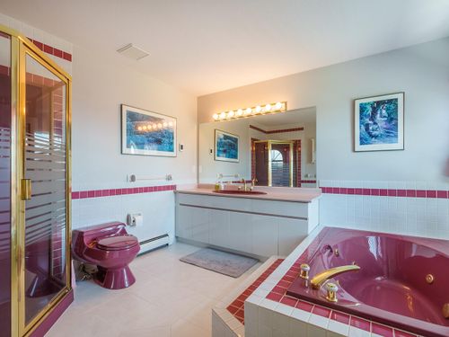 6172-gordon-pl-burnaby-bc-v5e-3m5-canada-016-018-bathroom-mls_size at 6172 Gordon Place, Buckingham Heights, Burnaby South 6172-gordon-pl-burnaby-bc-v5e-3m5-canada-016-018-bathroom-mls_size at 6172 Gordon Place, Buckingham Heights, Burnaby South