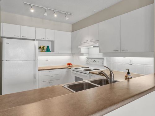 10-laguna-court-quay-new-westminster-09 at 1607 - 10 Laguna Court, Quay, New Westminster