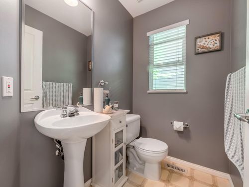 8701-16th-ave-unit-94-burnaby-bc-v3n-5b5-canada-015-024-bathroom-mls_size at 94 - 8701 16th Avenue, The Crest, Burnaby East