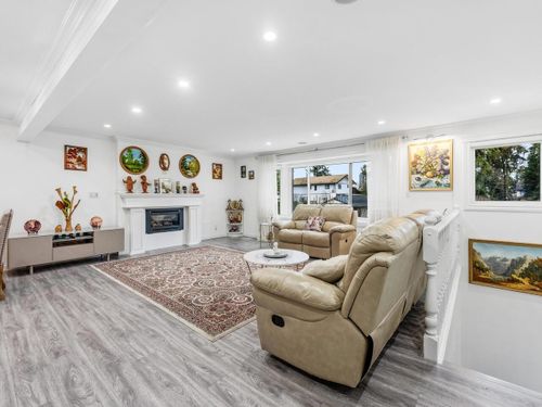 2515-battistoni-place-woodland-acres-pq-port-coquitlam-03 at 2515 Battistoni Place, Woodland Acres PQ, Port Coquitlam